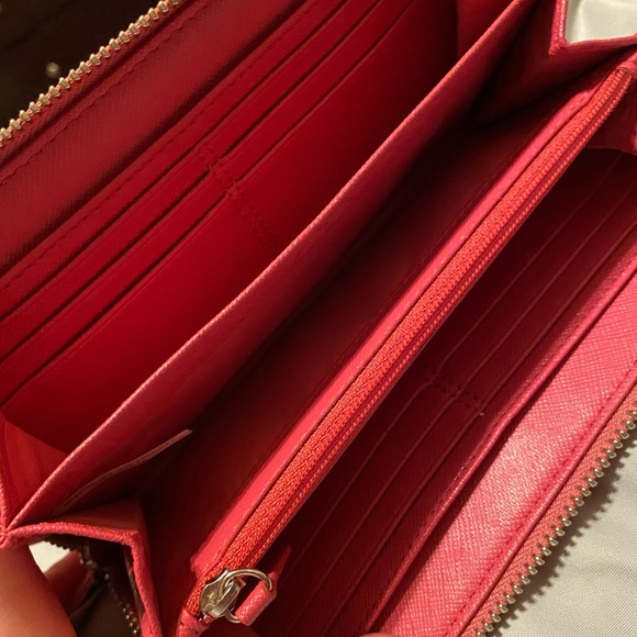 *SOLD* - Pink Stripe Brown Coach Wallet - Picture 4 of 9
